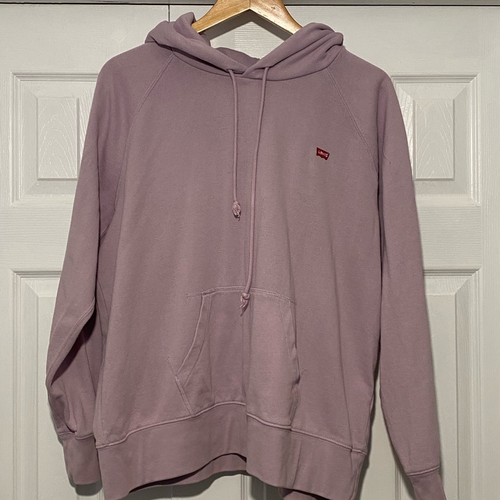 Levi's Hoodie 🌹